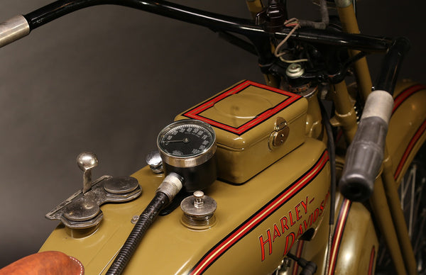 1922 Harley Davidson Model J - Heroes Motorcycles